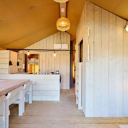 Tenda de luxe Glamping Costa Dorada Vilanova i la Geltrú