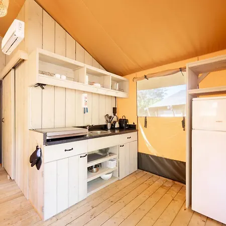 Glamping Costa Dorada Tente de luxe *